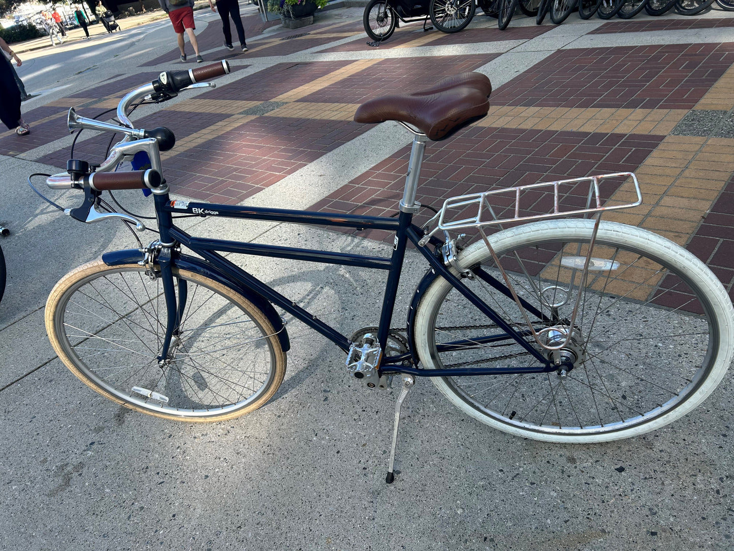 Brooklyn Cruiser Medium Pre-owned