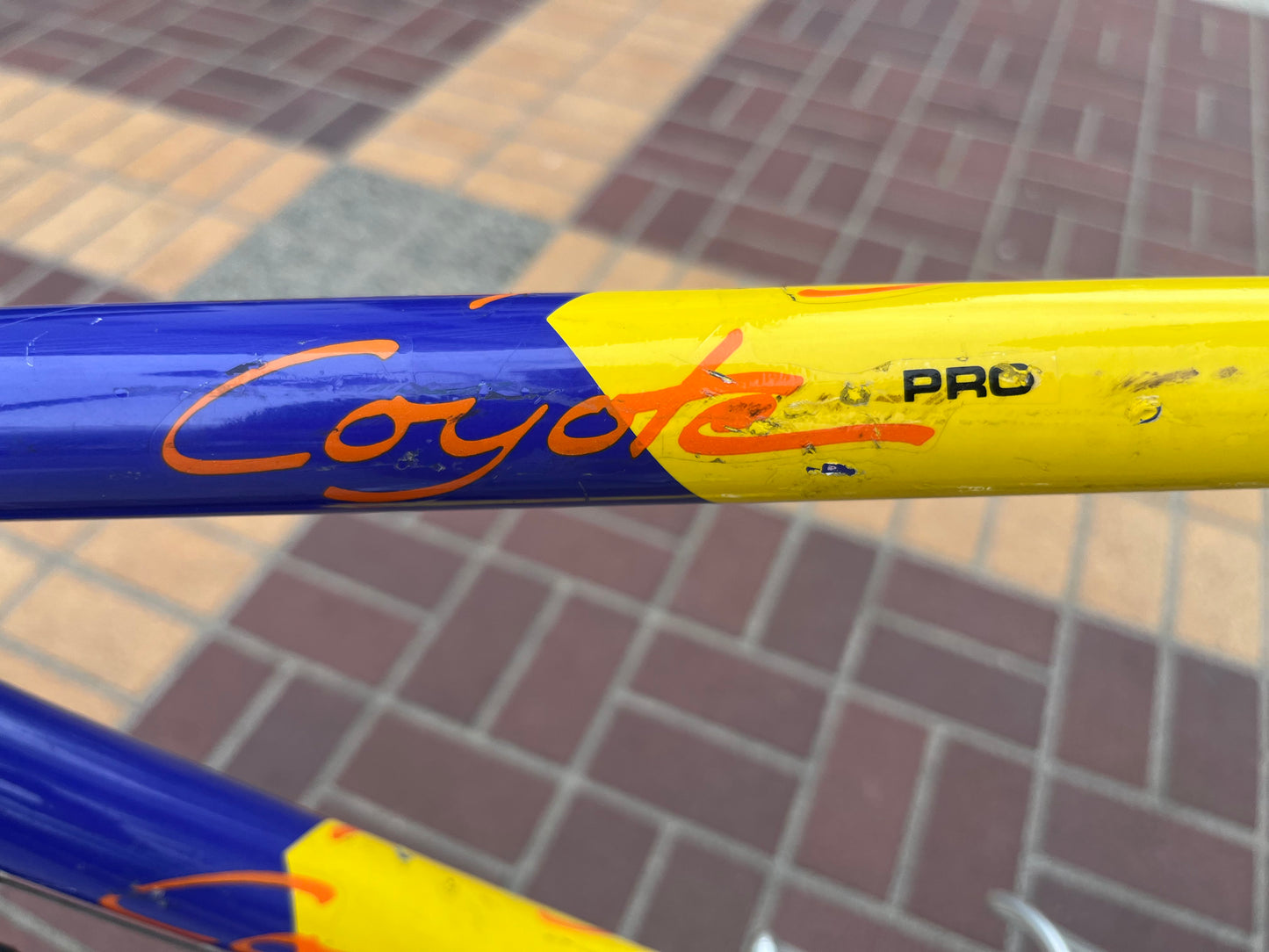 Coyote Pro Vintage Mountain Bike Pre-Owned