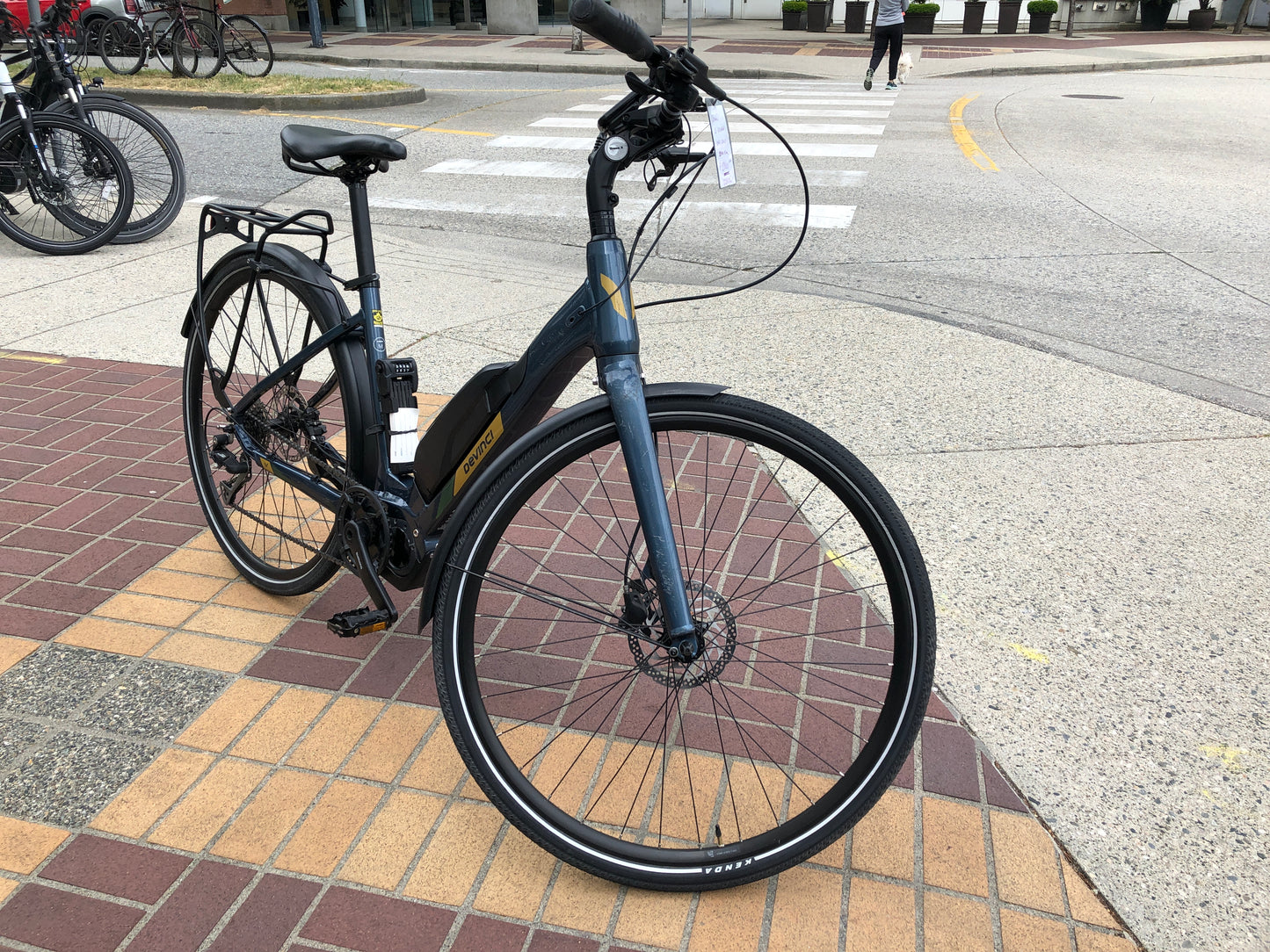2024 Devinci E-Griffin Pre-Owned