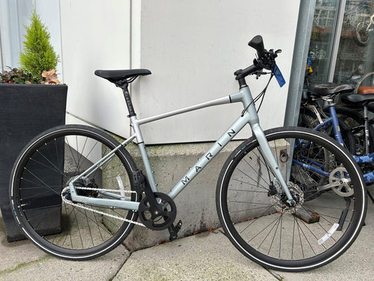 Marin Presidio 2 Silver/Black Medium