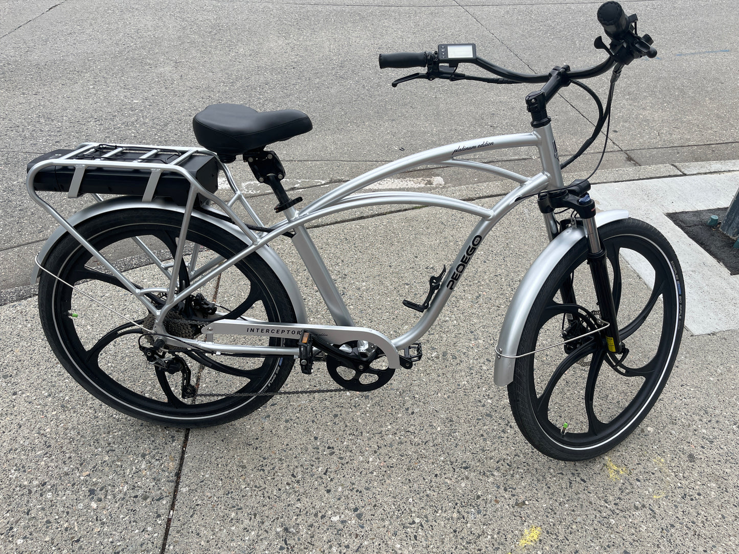 Pedego Interceptor Platinum Edition Pre-Owned